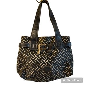 Tommy Hilfiger Shoulder Bag